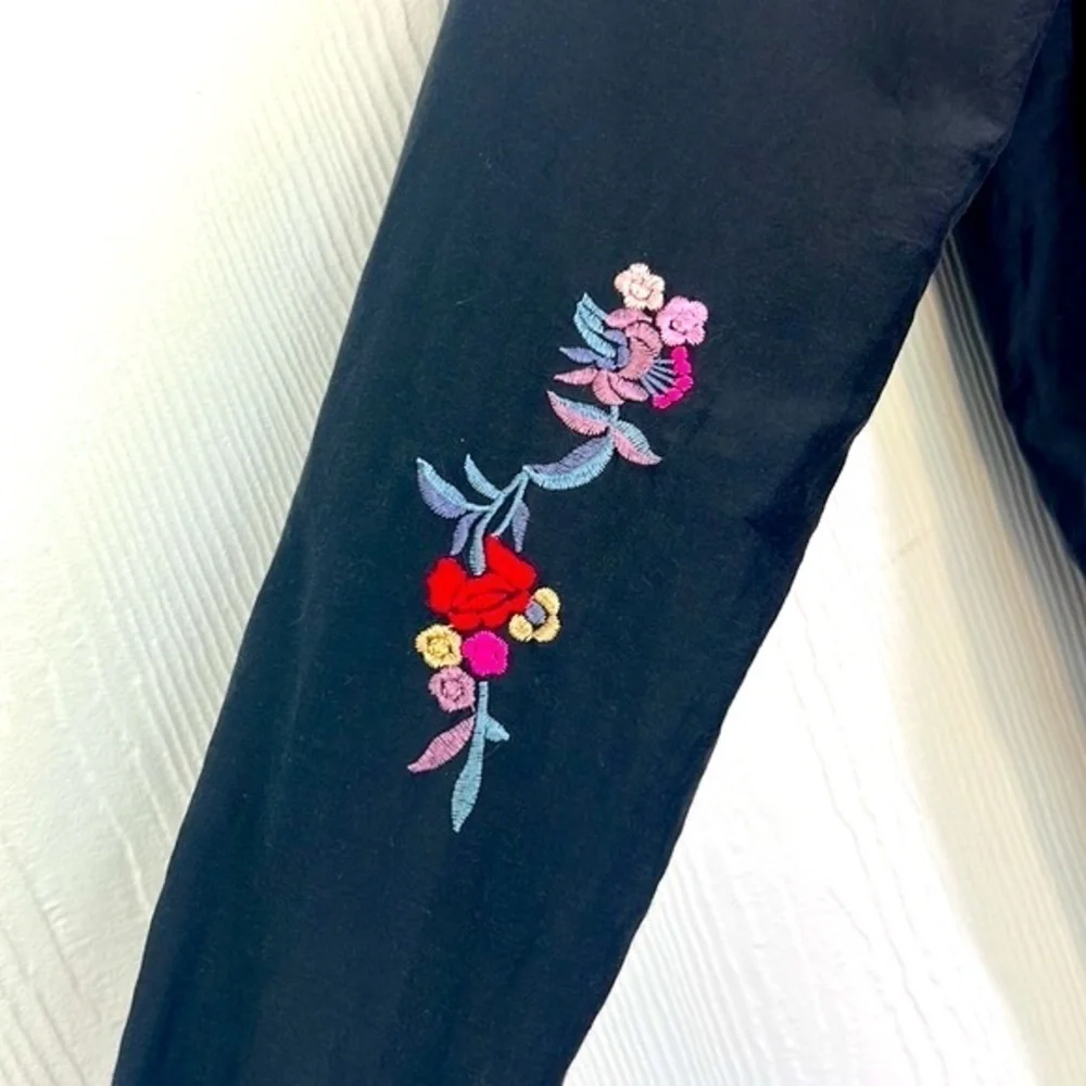 Zara - Premium Denim Collection Black Embroidered Floral Button Down Size S